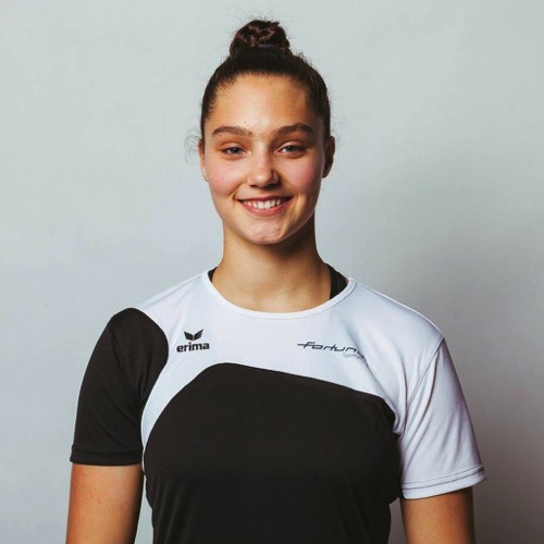 Annalena Kunz – Trainerin Sportakrobatik Wettkampf